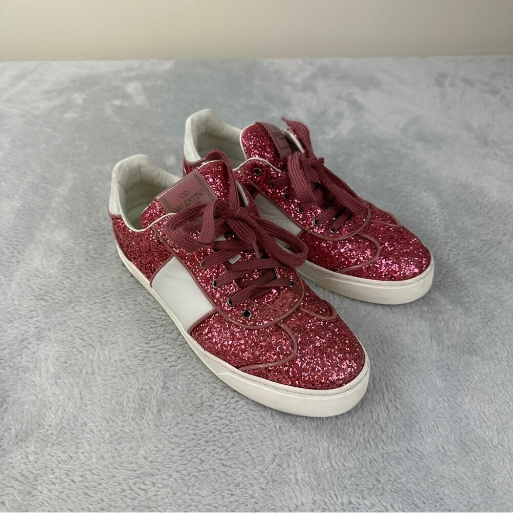 Women's Valentino Fly Crew Pink Glitter Rockstud Sneakers Size 38.5 EU/8 US